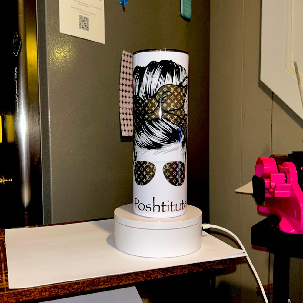 Poshtitute White & Brown 20 oz. stainless steel tumbler NWT